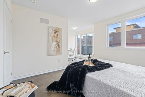 Photo 9 at 30 - 1972R Victoria Park Avenue, Donalda, Toronto