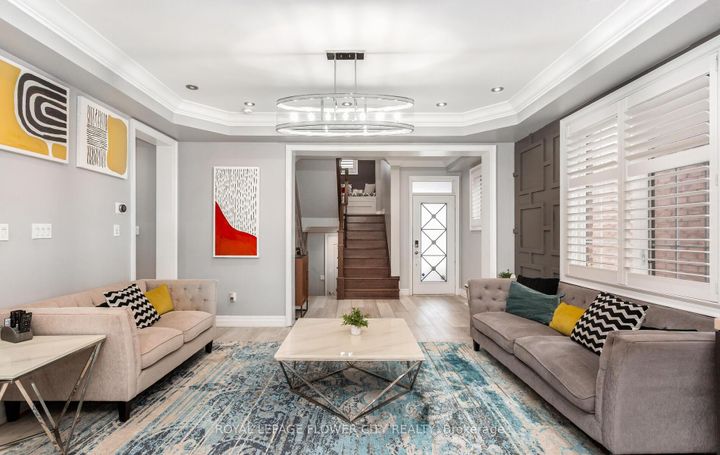 Photo 13 at 21 Arkwright Drive, Northwest Brampton, Brampton