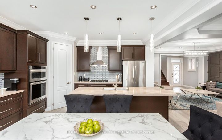 Photo 23 at 21 Arkwright Drive, Northwest Brampton, Brampton