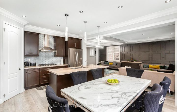 Photo 24 at 21 Arkwright Drive, Northwest Brampton, Brampton