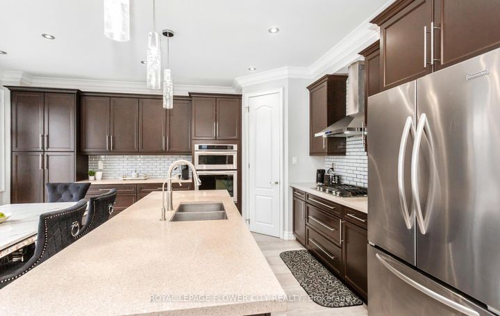 Photo 28 at 21 Arkwright Drive, Northwest Brampton, Brampton