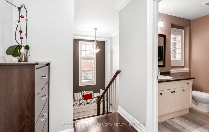 Photo 32 at 21 Arkwright Drive, Northwest Brampton, Brampton