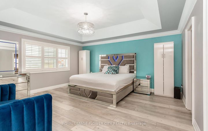 Photo 33 at 21 Arkwright Drive, Northwest Brampton, Brampton