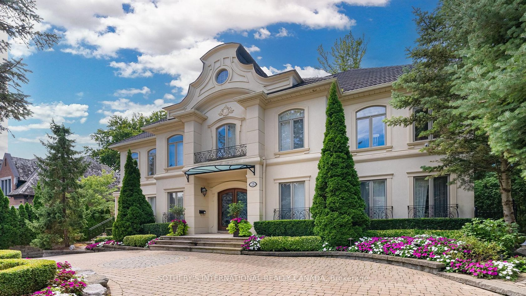 28 Glenorchy Road, York Mills, Toronto photo number 2