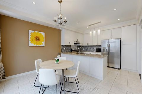 Photo 9 at 521 McGregor Farm Trail, Glenway Estates, Newmarket