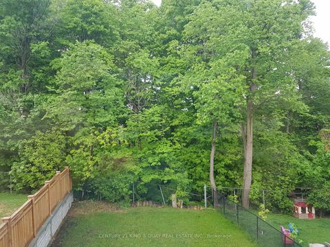 Photo 40 at 521 McGregor Farm Trail, Glenway Estates, Newmarket