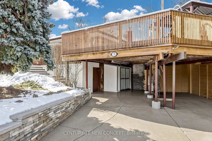 Photo 3 at 8 Rintella Court, Bendale, Toronto