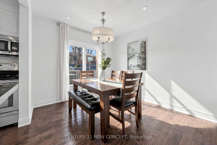 Photo 10 at 8 Rintella Court, Bendale, Toronto