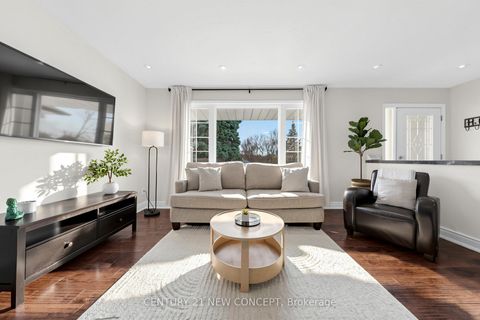 Photo 6 at 8 Rintella Court, Bendale, Toronto