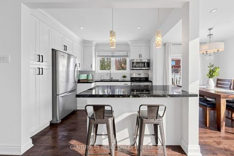 Photo 12 at 8 Rintella Court, Bendale, Toronto