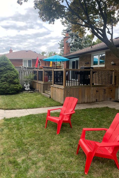 Photo 36 at 8 Rintella Court, Bendale, Toronto