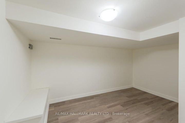 Photo 30 at 152 Santamonica Boulevard, Birchmount, Toronto