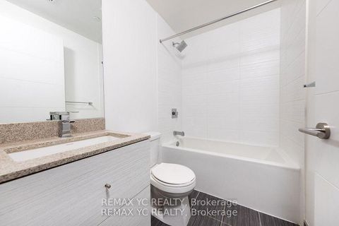 Photo 9 at 217 - 525 Adelaide Street W, Waterfront Communities C1, Toronto