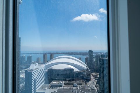 Photo 2 at 4212 - 55 Mercer Street, Waterfront Communities C1, Toronto