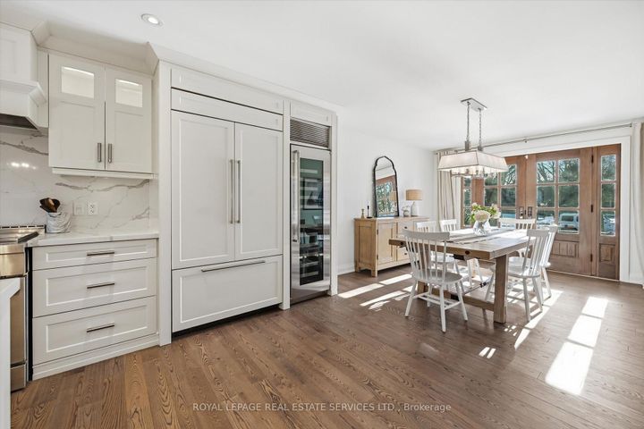 Photo 6 at 225 Weldon Avenue, WO West, Oakville