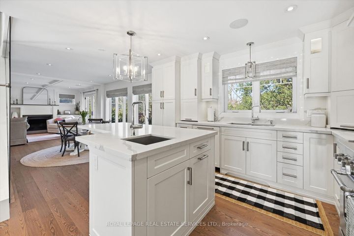 Photo 12 at 225 Weldon Avenue, WO West, Oakville