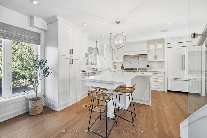 Photo 14 at 225 Weldon Avenue, WO West, Oakville