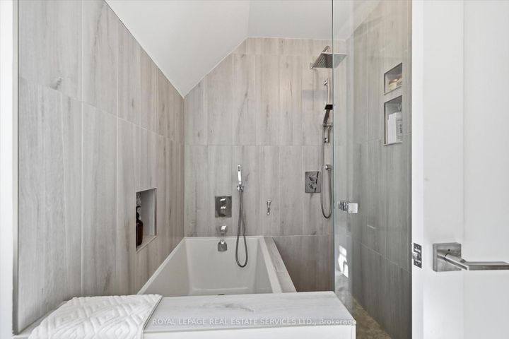 Photo 33 at 225 Weldon Avenue, WO West, Oakville