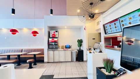 Photo 8 at 3 - 6015 Steeles Avenue E, Milliken, Toronto