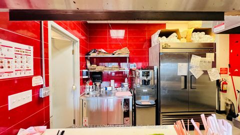 Photo 14 at 3 - 6015 Steeles Avenue E, Milliken, Toronto