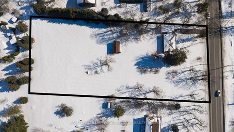 Photo 13 at 1646 Big Bay Point Road, Rural Innisfil, Innisfil