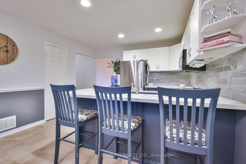 Photo 11 at 56 Monique Crescent, East Bayfield, Barrie