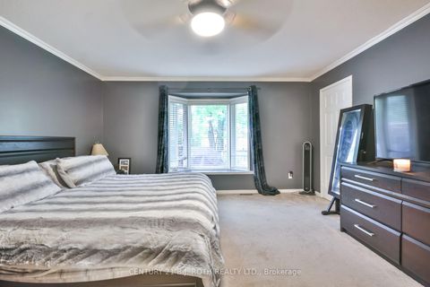 Photo 15 at 56 Monique Crescent, East Bayfield, Barrie