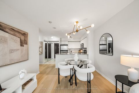 Photo 8 at 910 - 231 Fort York Boulevard, Niagara, Toronto