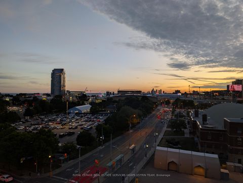 Photo 32 at 910 - 231 Fort York Boulevard, Niagara, Toronto