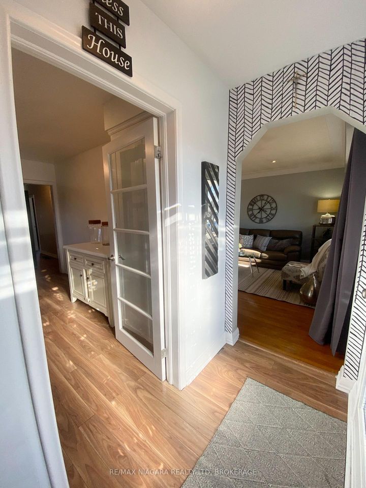 Photo 1 at 96 Terrace Drive, Balfour, Hamilton