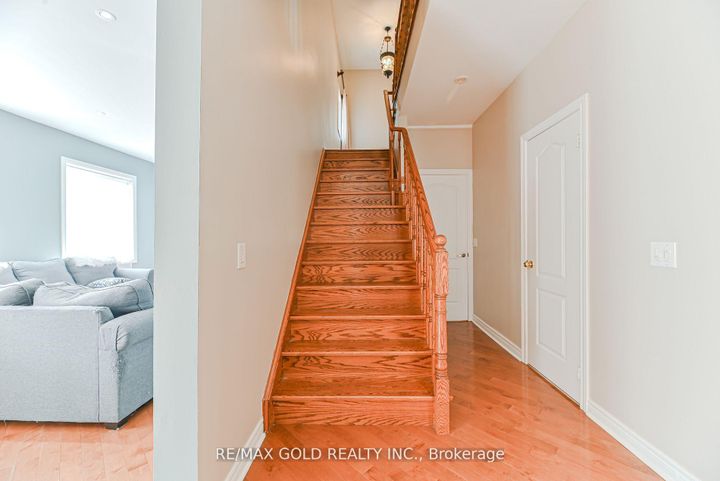 Photo 13 at 45 Treeline Boulevard, Vales of Castlemore, Brampton