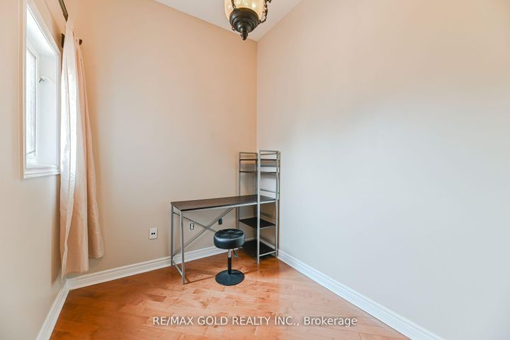 Photo 14 at 45 Treeline Boulevard, Vales of Castlemore, Brampton