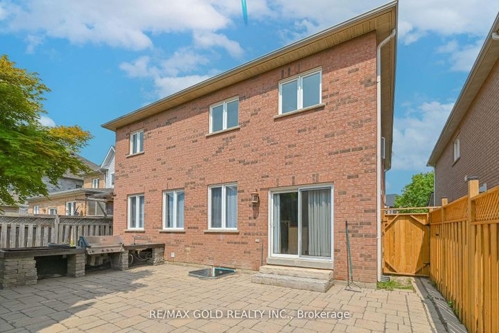 Photo 36 at 45 Treeline Boulevard, Vales of Castlemore, Brampton