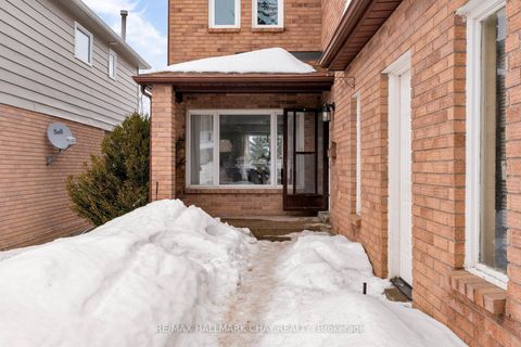 Photo 3 at 25 Garden Drive, Allandale Heights, Barrie