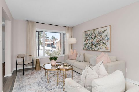 Photo 8 at 25 Garden Drive, Allandale Heights, Barrie