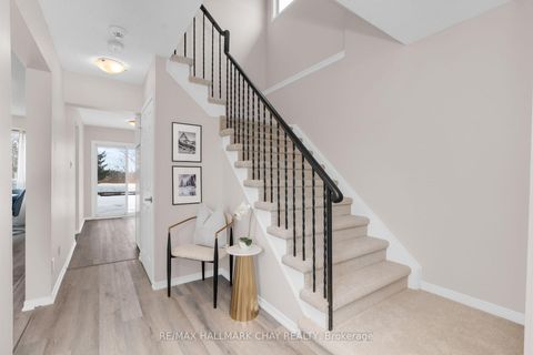 Photo 15 at 25 Garden Drive, Allandale Heights, Barrie