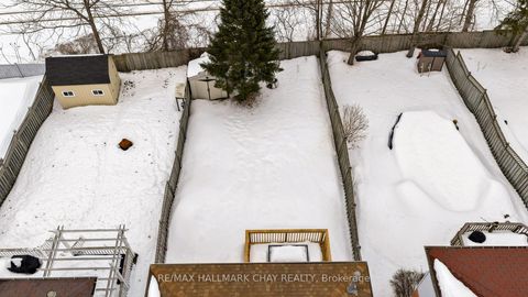 Photo 24 at 25 Garden Drive, Allandale Heights, Barrie