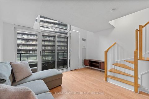 Photo 10 at 831 - 600 Fleet Street, Waterfront Communities C1, Toronto