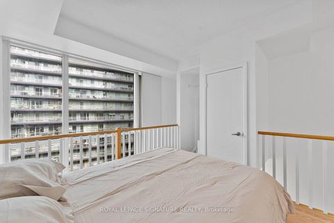 Photo 19 at 831 - 600 Fleet Street, Waterfront Communities C1, Toronto