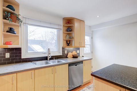 Photo 10 at 493 Clinton Street, Annex, Toronto