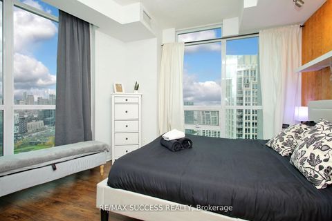 Photo 7 at 3211 - 215 Fort York Boulevard, Niagara, Toronto