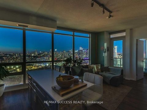 Photo 8 at 3211 - 215 Fort York Boulevard, Niagara, Toronto