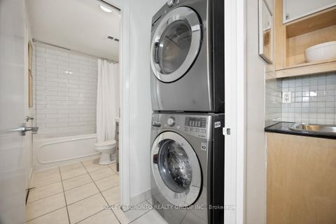 Photo 21 at 539 - 333 Adelaide Street E, Moss Park, Toronto