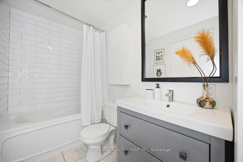 Photo 31 at 539 - 333 Adelaide Street E, Moss Park, Toronto