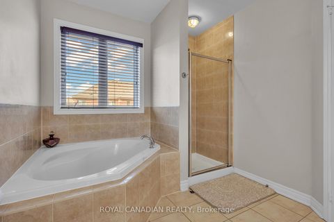 Photo 26 at 6 Mediterra Drive, Vellore Village, Vaughan