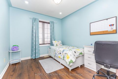 Photo 28 at 6 Mediterra Drive, Vellore Village, Vaughan