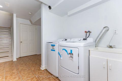 Photo 35 at 6 Mediterra Drive, Vellore Village, Vaughan