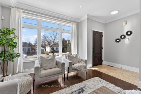 Photo 2 at 61B Bexhill Avenue, Birchmount, Toronto