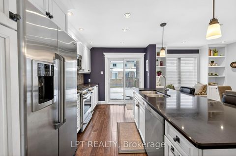 Photo 5 at 124 Grenbeck Drive, Milliken, Toronto