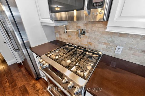 Photo 10 at 124 Grenbeck Drive, Milliken, Toronto